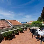 Luxury Sea View Апартаменты *