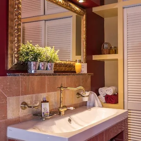 Апартаменты Luxury Sea View *