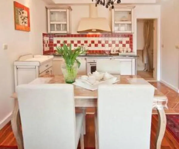 Luxury Sea View Apartman